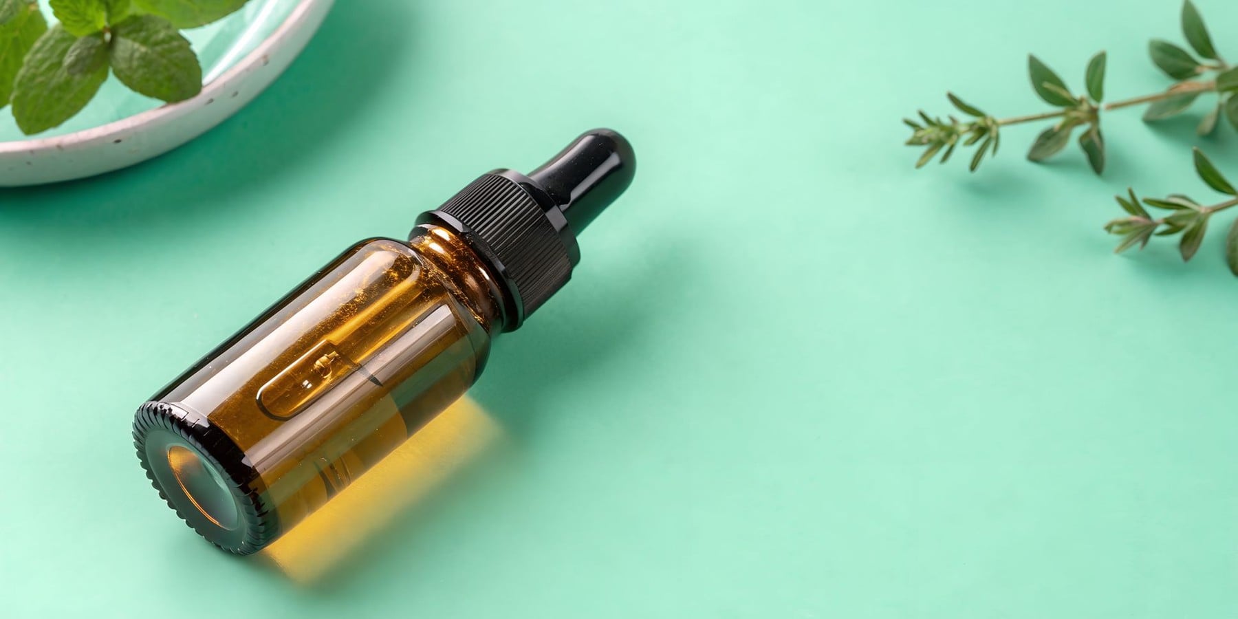De ce acidul kojic devine noul ingredient preferat în skincare. Când poate fi mai potrivit decât acidul glicolic