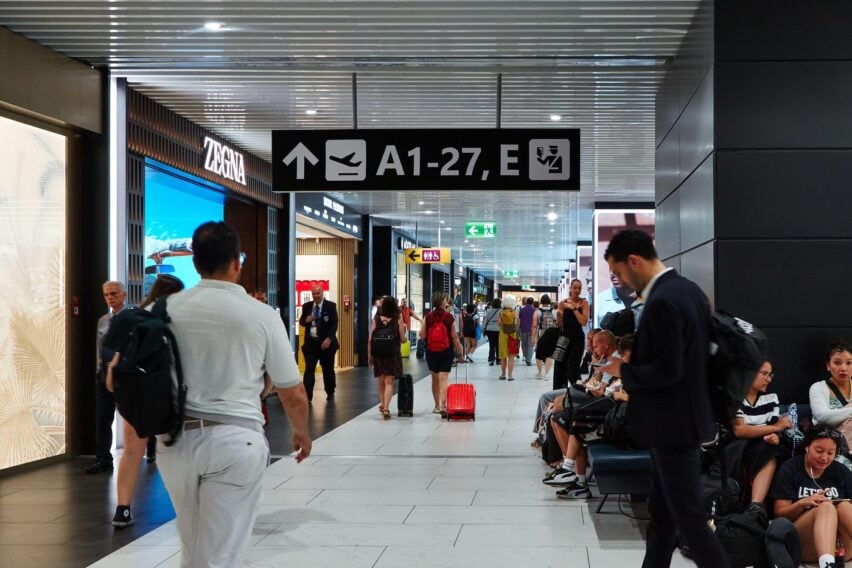 Cele 4 greșeli pe care pasagerii le fac la aeroport fără să-și dea seama