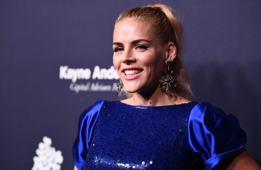 Actrița din „Dawson’s Creek”, diagnosticată cu o tumoră cerebrală la 47 de ani. Busy Philipps nu avea niciun simptom