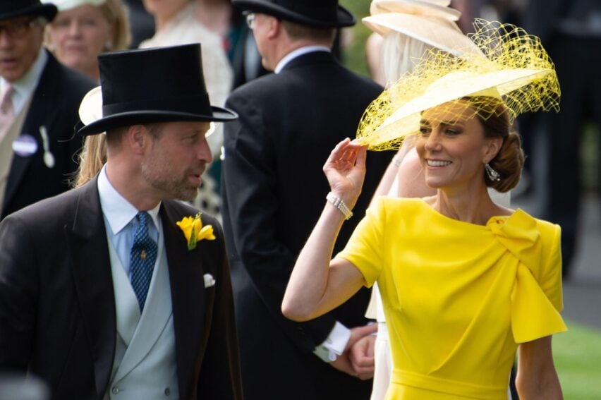 Rochia care schimbă complet aparițiile lui Kate Middleton. De fiecare dată, toate privirile se opresc asupra ei