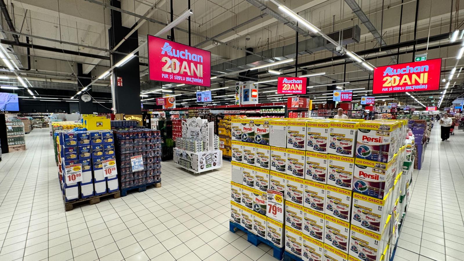 20 de ani de Auchan în România: o aniversare cu mii de oferte, beneficii pentru clienți și proiecte de solidaritate 
