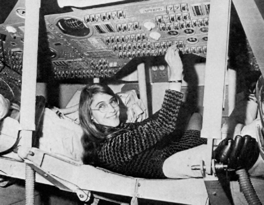 Margaret Hamilton, femeia care a scris codul drumului spre Lună. Povestea unei pioniere care s-a stins la 90 de ani