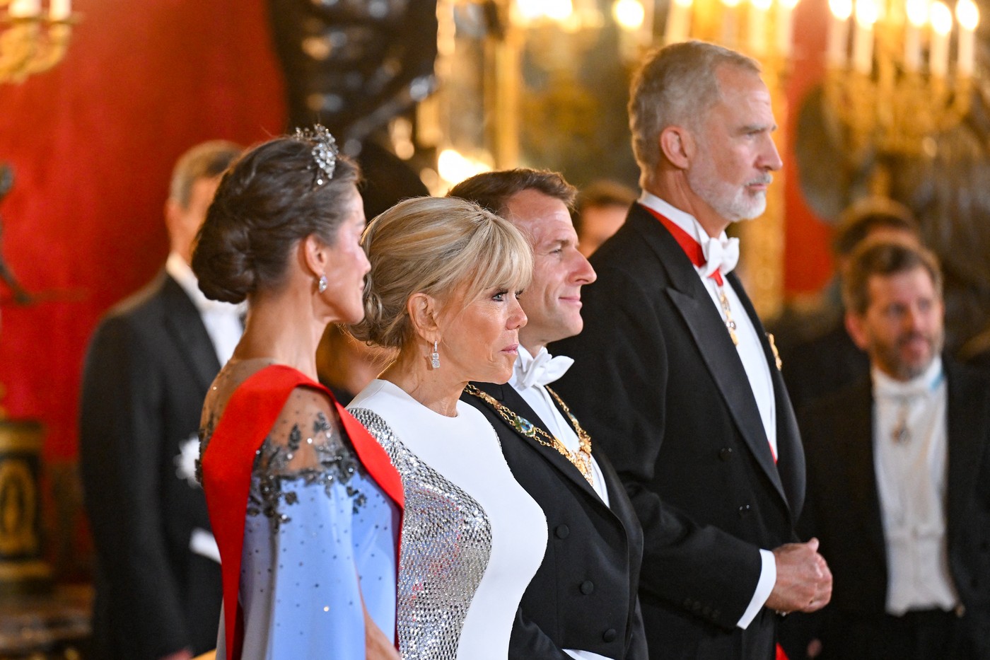 Brigitte Macron, sfidătoare în fața valurilor de critici. Rochia purtată la un eveniment regal a stârnit din nou comentarii