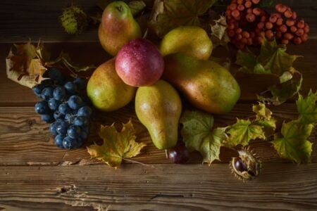 Fructul de toamnă recomandat de nutriționiști pentru sănătatea creierului, inimii și digestiei